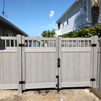Fontanyi Home Improvements - grey vinyl ate - Fences & Gates Near Me - Nokomis, Florida Fontanyi Home Improvements - grey vinyl ate - Fences & Gates Near Me - Nokomis, Florida