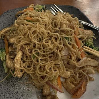 No 1 Sushi - Chicken Yakisoba - Sushi Bars Near Me - Wilmington, Delaware No 1 Sushi - Chicken Yakisoba - Sushi Bars Near Me - Wilmington, Delaware