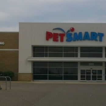 PetSmart - Pet Training Near Me - Fort Gratiot, Michigan PetSmart - Pet Training Near Me - Fort Gratiot, Michigan
