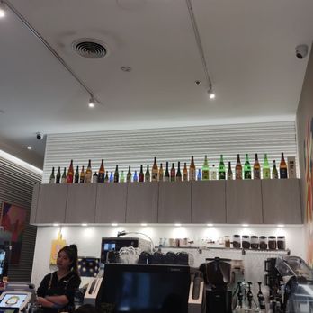 Cafe Kenkaku - Cashier counter - Cafes Near Me - Richmond Hill, Ontario Cafe Kenkaku - Cashier counter - Cafes Near Me - Richmond Hill, Ontario