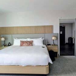 Loews - Bedroom