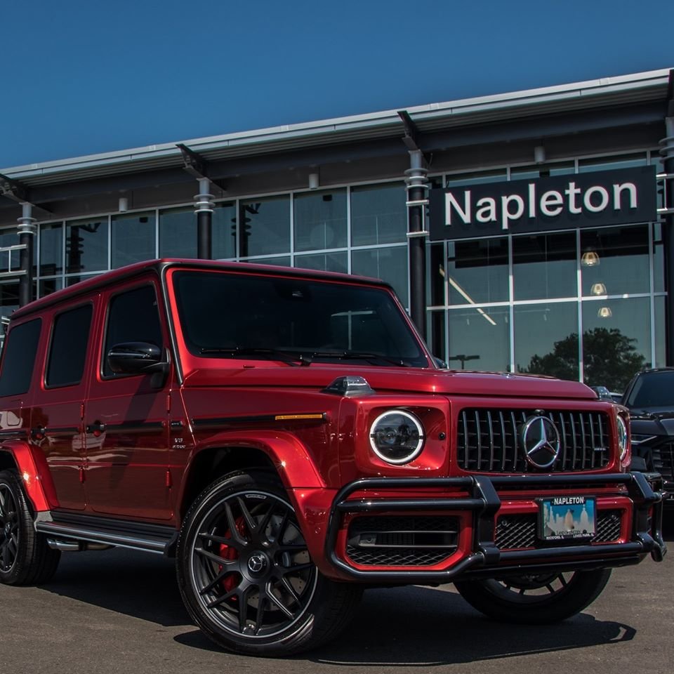 NAPLETON MERCEDES LOVES PARK Updated September 2024 12 Photos 6600 East Riverside Blvd