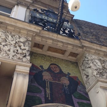 The Blackfriar - Entrance - Pubs Near Me - London, XGL The Blackfriar - Entrance - Pubs Near Me - London, XGL