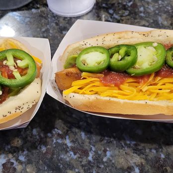 D’s Six Pack & Dogs - Hot Dogs Near Me - Murrysville, Pennsylvania D’s Six Pack & Dogs - Hot Dogs Near Me - Murrysville, Pennsylvania