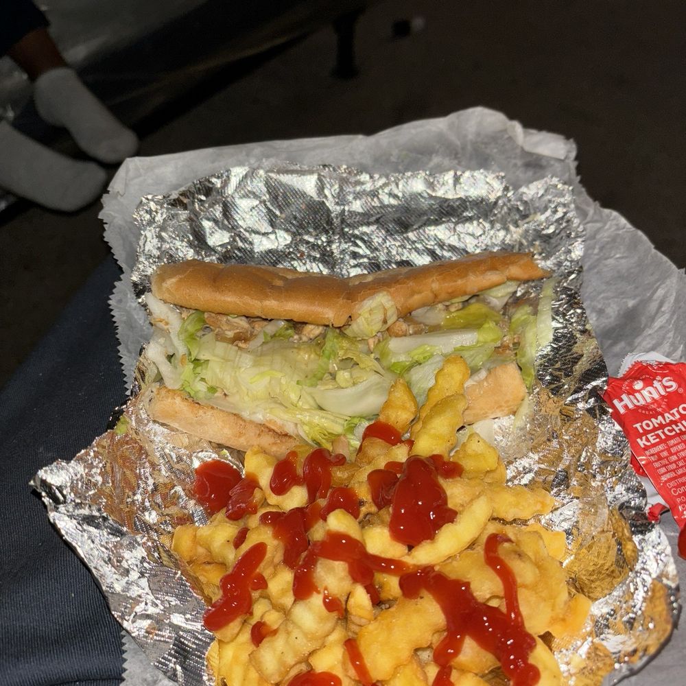 The Broiler - Grilled Chicken and Cheese Sub - Pizza Near Me - Arlington, Virginia The Broiler - Grilled Chicken and Cheese Sub - Pizza Near Me - Arlington, Virginia
