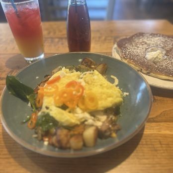 First Watch - Breakfast & Brunch Near Me - North Miami Beach, Florida