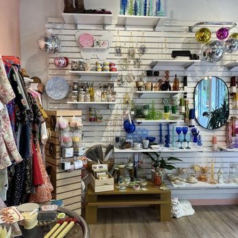 Relume - Used, Vintage & Consignment Near Me - Washington, DC, District of Columbia