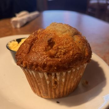Perkins American Food - Banana Nut Mammoth Muffin - American Near Me - Gladstone, Missouri
