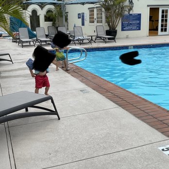 Bahia Resort Hotel - Beautiful pool and jacuzzi area - San Diego, CA