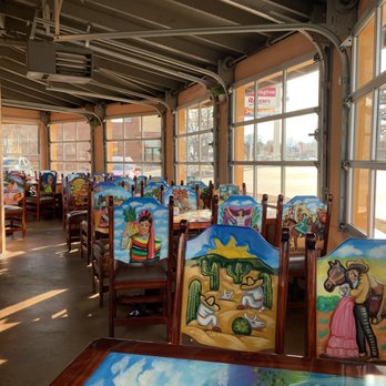 Mi Pueblo - Tables and Chairs - Mexican Near Me - Tulsa, Oklahoma Mi Pueblo - Tables and Chairs - Mexican Near Me - Tulsa, Oklahoma