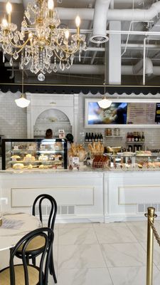 Artisserie Fine Bakery - Lake Oswego by null