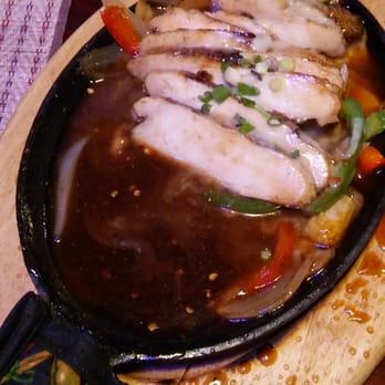 Thai-Italina Restaurant - Grilled chicken curry with volcano sauce - Thai Near Me - Waterford, Wisconsin Thai-Italina Restaurant - Grilled chicken curry with volcano sauce - Thai Near Me - Waterford, Wisconsin