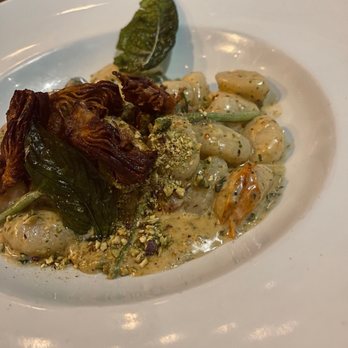 Taylors Landing - Bars Near Me - Don Mills, Ontario