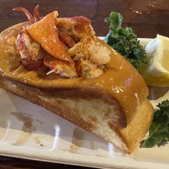 Lobster & Beer - Seafood Near Me - Los Angeles, California Lobster & Beer - Seafood Near Me - Los Angeles, California