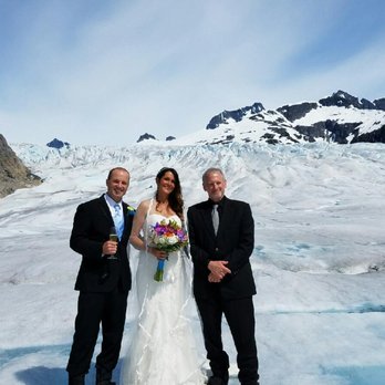 Alaska Weddings On Ice - Herbert Glacier - Wedding Planning Near Me - Juneau, Alaska Alaska Weddings On Ice - Herbert Glacier - Wedding Planning Near Me - Juneau, Alaska