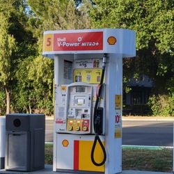 Shell - 1 pump per island