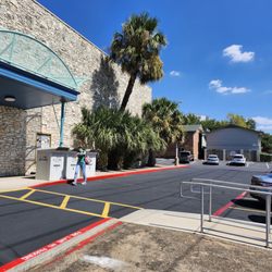 Austin Public Library - Yarborough Branch