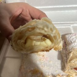 Mis Raices - There was mold in the pan dulce..