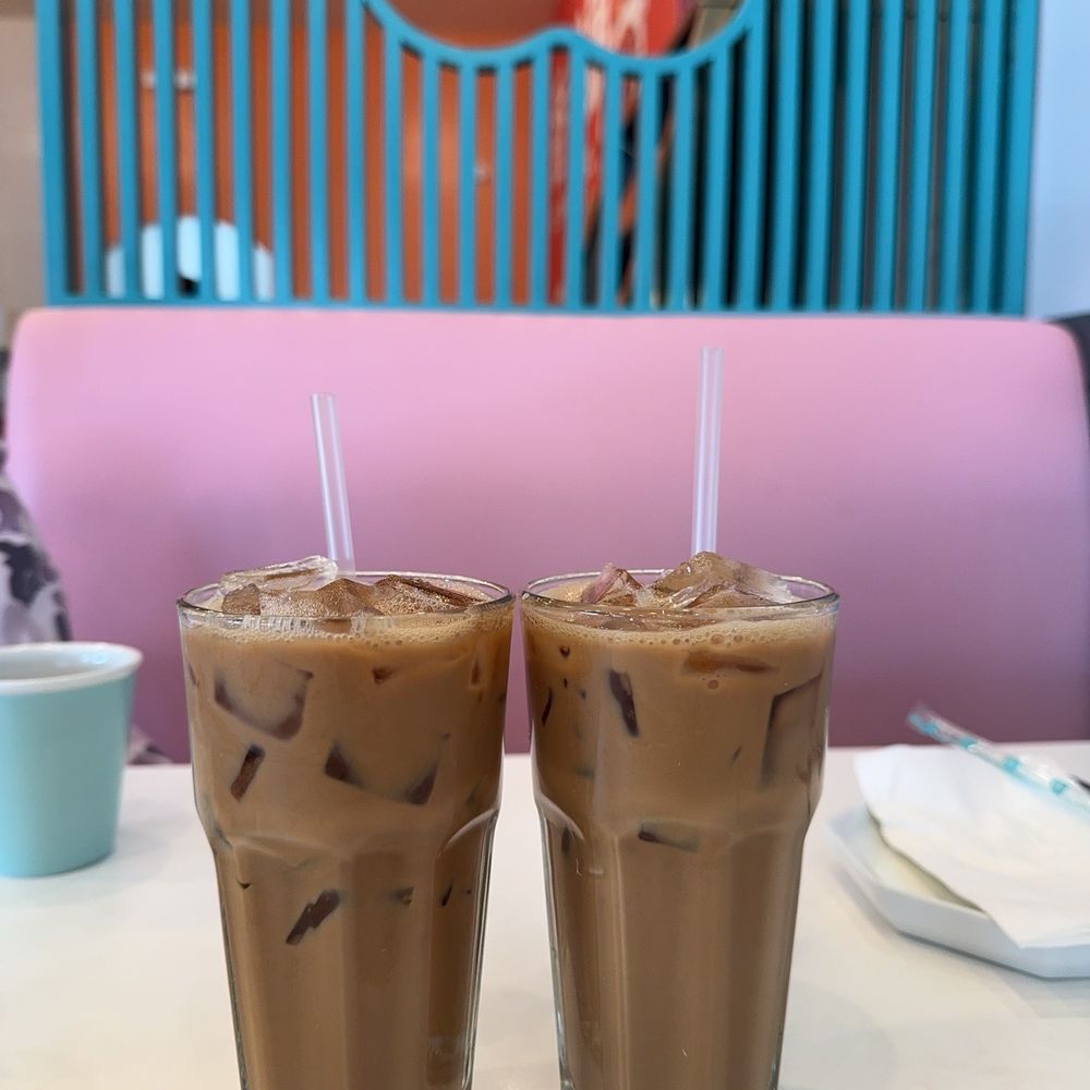 Yao Yao Restaurant - Hong Kong Milk Tea - Chinese Near Me - San Leandro, California