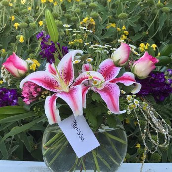 Ojai Flowers - So surprised to receive these fabulous flowers on Mothers Day! - Florists Near Me