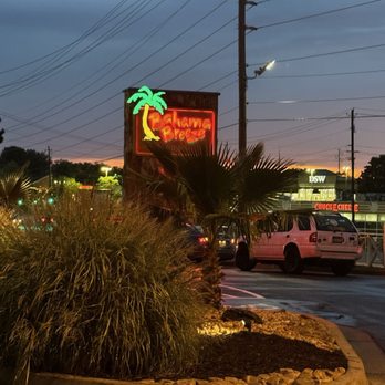 Bahama Breeze - Bars Near Me - Kennesaw, Georgia
