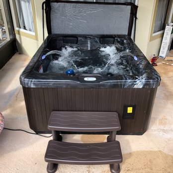 Your Backyard Superstore - Gorgeous 3 person Spa!! - Hot Tub & Pool Near Me - Melbourne, Florida Your Backyard Superstore - Gorgeous 3 person Spa!! - Hot Tub & Pool Near Me - Melbourne, Florida