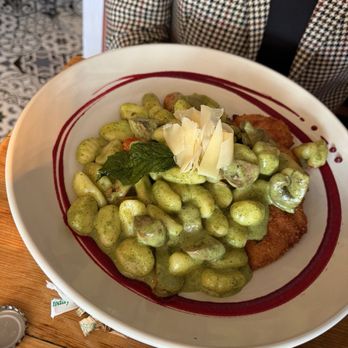 Mozzarella - Chicken Gnocchi Pesto - Salad Near Me - South Orange, New Jersey Mozzarella - Chicken Gnocchi Pesto - Salad Near Me - South Orange, New Jersey