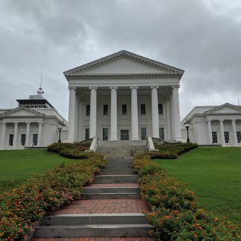 Virginia State Capitol - Landmarks & Historical Buildings Near Me - Richmond, Virginia
