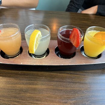 Broken Yolk Cafe - Mimosa flight - Breakfast & Brunch Near Me - Fullerton, California Broken Yolk Cafe - Mimosa flight - Breakfast & Brunch Near Me - Fullerton, California