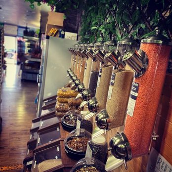 Veg-hut - Zero waste station - Do-It-Yourself Food Near Me - London, XGL Veg-hut - Zero waste station - Do-It-Yourself Food Near Me - London, XGL