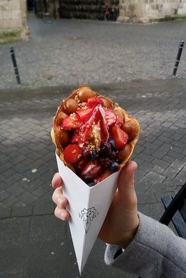 YOMARO Frozen Yogurt Köln Eigelstein by null