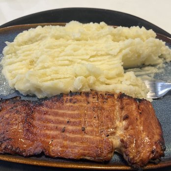 Fire House BBQ - Salmon plate with mashed potatoes - Pizza Near Me - Glendale, California Fire House BBQ - Salmon plate with mashed potatoes - Pizza Near Me - Glendale, California