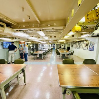 USS Wisconsin BB-64 - Mess hall - Historical Tours Near Me - Norfolk, Virginia USS Wisconsin BB-64 - Mess hall - Historical Tours Near Me - Norfolk, Virginia