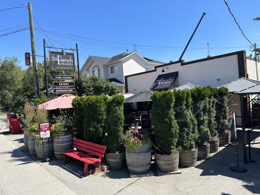 The Bench Market by null