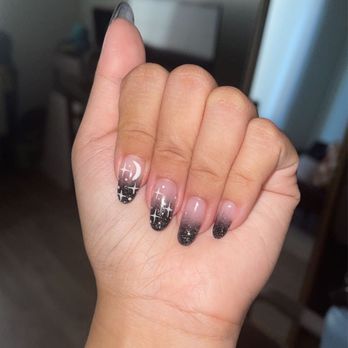 Gradient Nail - Nail Salons Near Me - Honolulu, Hawaii Gradient Nail - Nail Salons Near Me - Honolulu, Hawaii