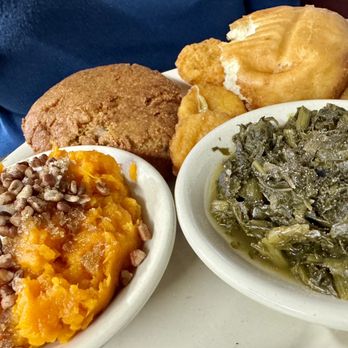 Christine’s Kitchen - a plate of food - Southern Near Me - Lafayette, Tennessee Christine’s Kitchen - a plate of food - Southern Near Me - Lafayette, Tennessee