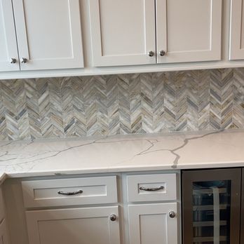 Emerald Isle Tile - Backsplash chevron - Tiling Near Me Emerald Isle Tile - Backsplash chevron - Tiling Near Me