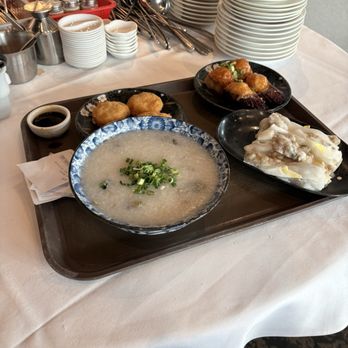 Lanxuan Restaurant 澜轩荟 - Dim Sum Near Me - Richmond, British Columbia Lanxuan Restaurant 澜轩荟 - Dim Sum Near Me - Richmond, British Columbia