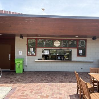 Relish Cafe - Pick up window - Cafes Near Me - Libertyville, Illinois Relish Cafe - Pick up window - Cafes Near Me - Libertyville, Illinois