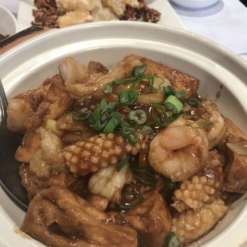 Won Kok Restaurant - Seafood combo w/braised bean curd in clay pot - Chinese Near Me - San Francisco, California Won Kok Restaurant - Seafood combo w/braised bean curd in clay pot - Chinese Near Me - San Francisco, California