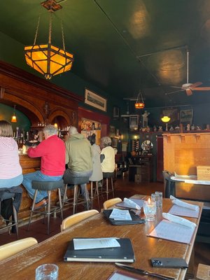 Gino's by null