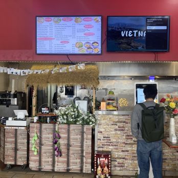 Vietnam House - Can order from cashier or tablet - Vietnamese Near Me - Berkeley, California