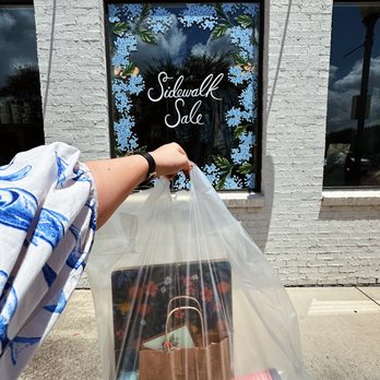 Rifle Paper Co - Cards & Stationery Near Me - Winter Park, Florida Rifle Paper Co - Cards & Stationery Near Me - Winter Park, Florida