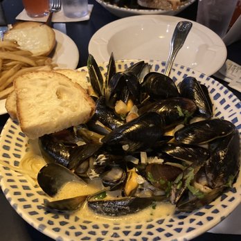 Blue Monkey Tavern - Mussels in beer - American Near Me - Merchantville, New Jersey Blue Monkey Tavern - Mussels in beer - American Near Me - Merchantville, New Jersey