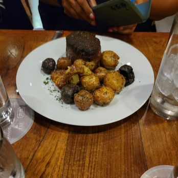 Range - Steak with potatoes - Steakhouses Near Me - San Antonio, Texas