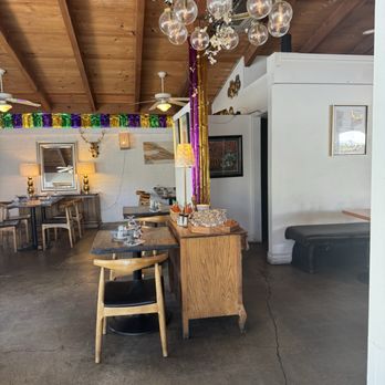 CreoLa - Mardi Gras ready - Cajun/Creole Near Me - San Carlos, California