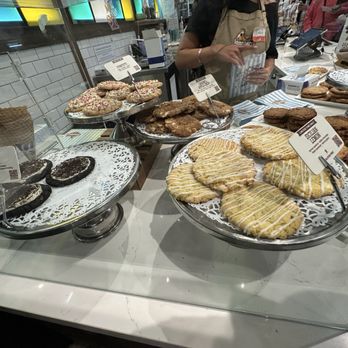 Schmackary's - Bakeries Near Me - Albertson, New York