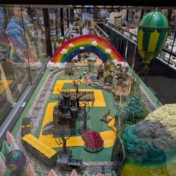 The Shops at Kenilworth - Wizard of Oz/ Wicked