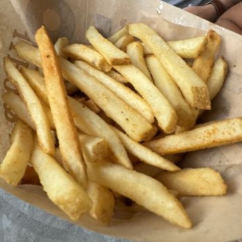 Brgr Kitchen Plus Bar - Burgers Near Me - Kansas City, Missouri