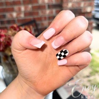 Envy Nails - Nail Salons Near Me - Sikeston, Missouri